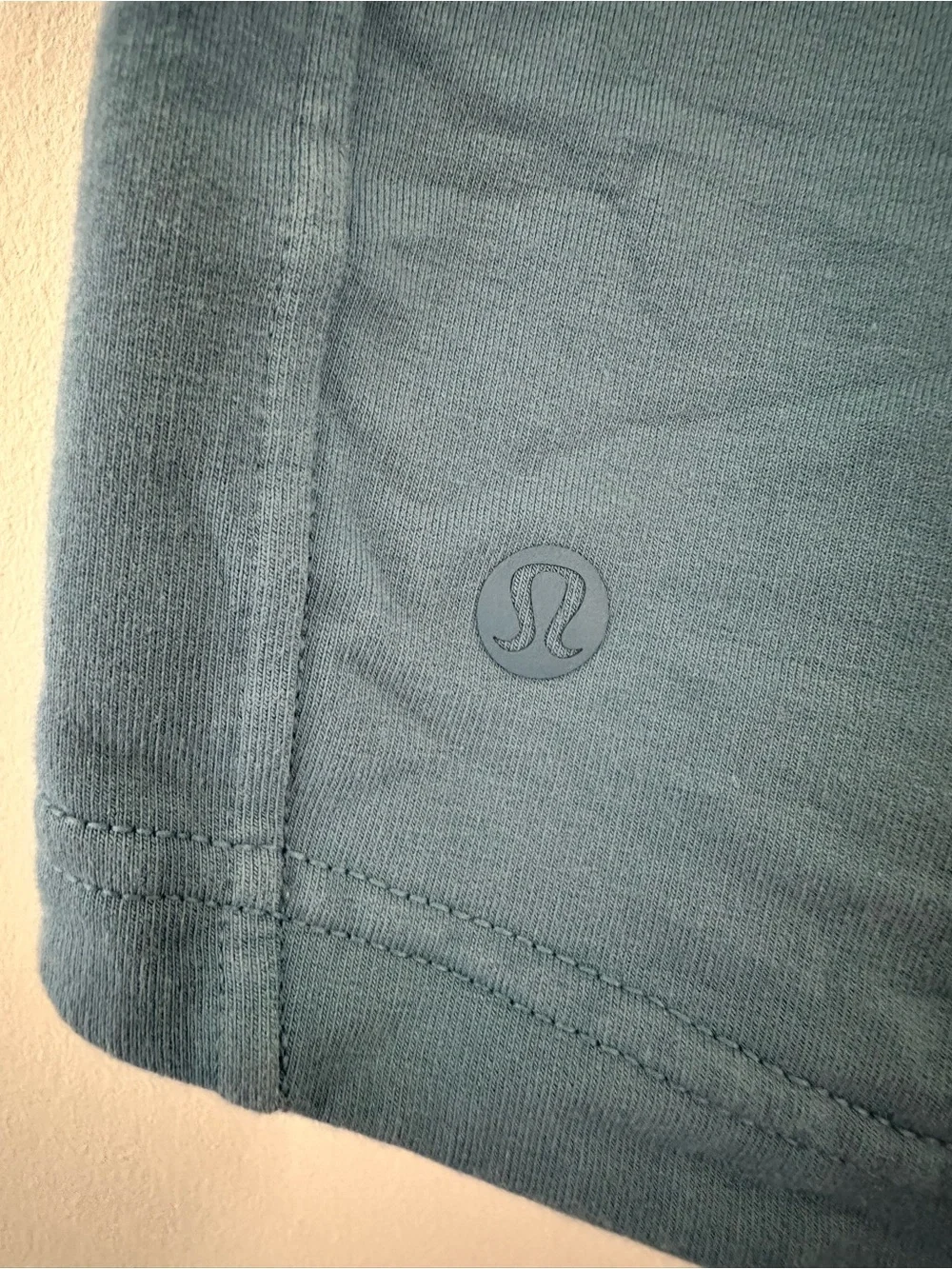 Lululemon High Waist Soft Casual Drawstring Shorts in Light Gray Blue W Pockets